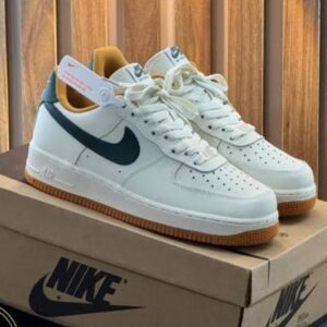 NIKE AIR FORCE 1 LOW 07