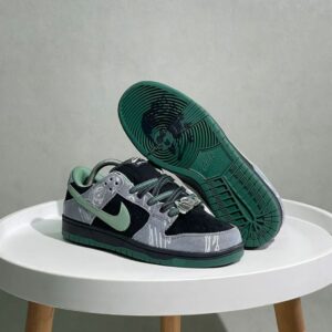 NIKE SB DUNK LOW PRO X