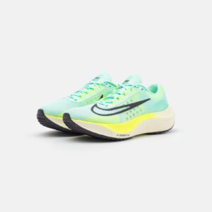NIKE ZOOM FLY5 GREEN