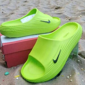 NIKE CALM MULES GREEN